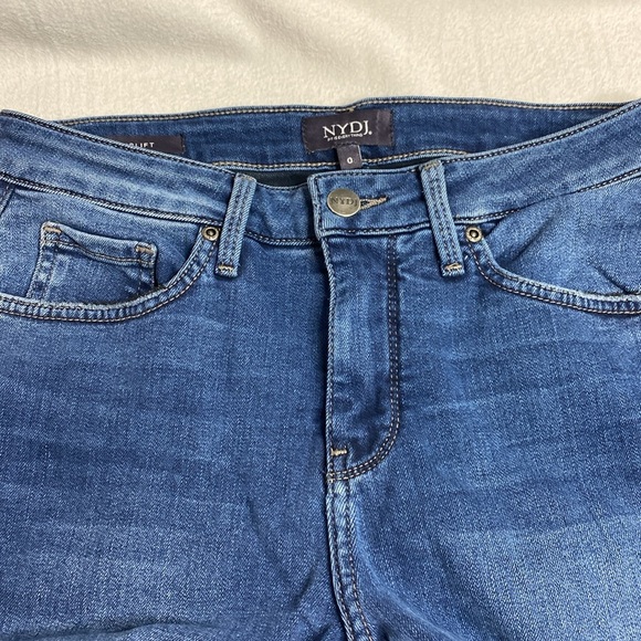 NYDJ Ami Uplift blue jeans size 0 - Picture 3 of 9